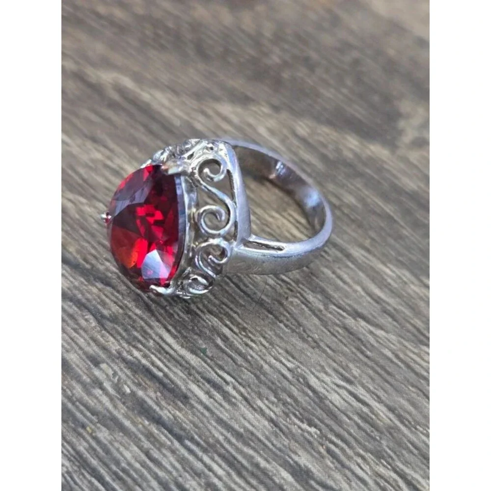 Vintage style (because it is) crystal ring